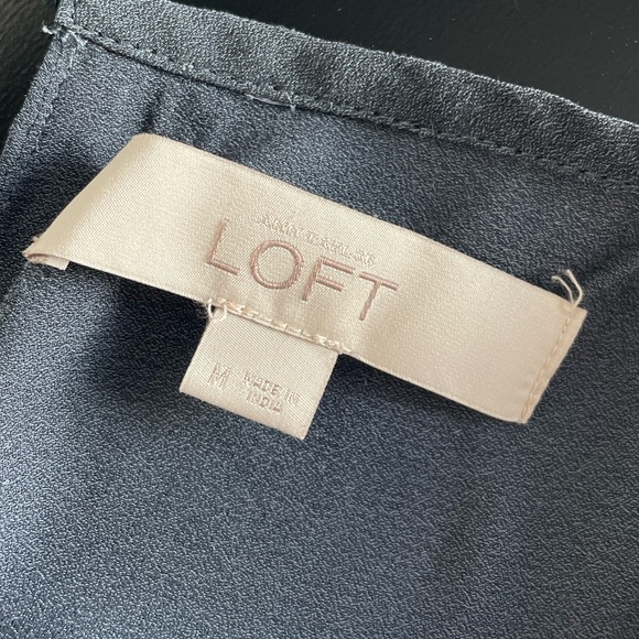 Slate Crochet Shift Dress - Picture 4 of 4